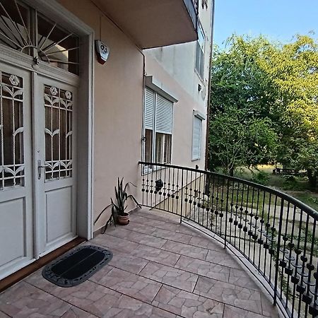 Rom Apartman Budapest Ngoại thất bức ảnh